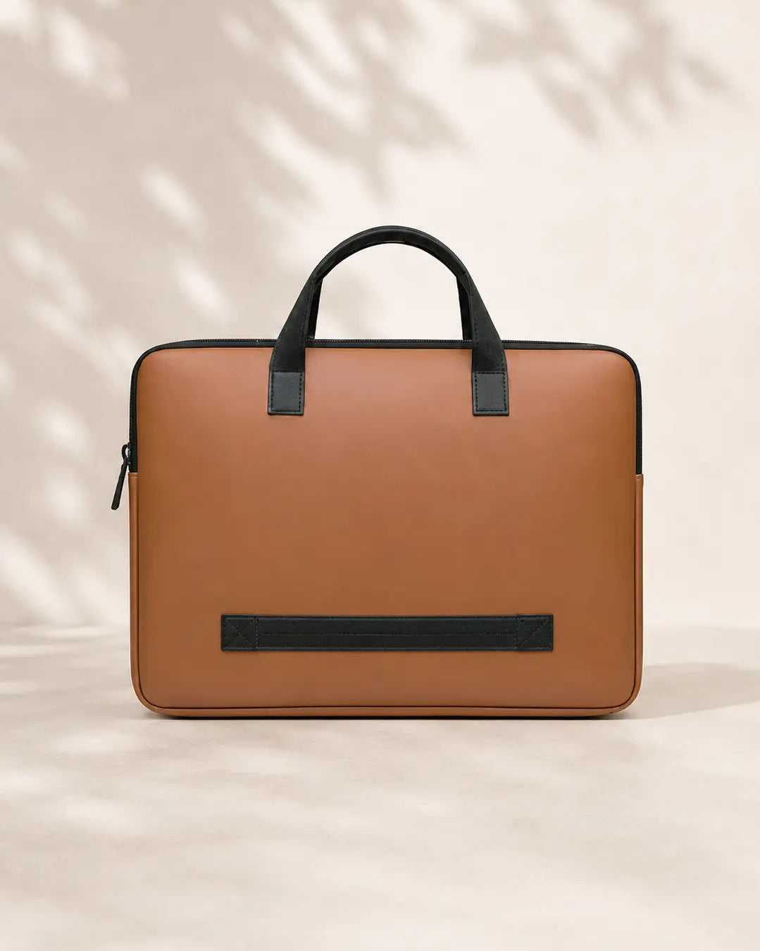 Teakwood Leathers Tan Medium Leather Laptop Messenger Bag
